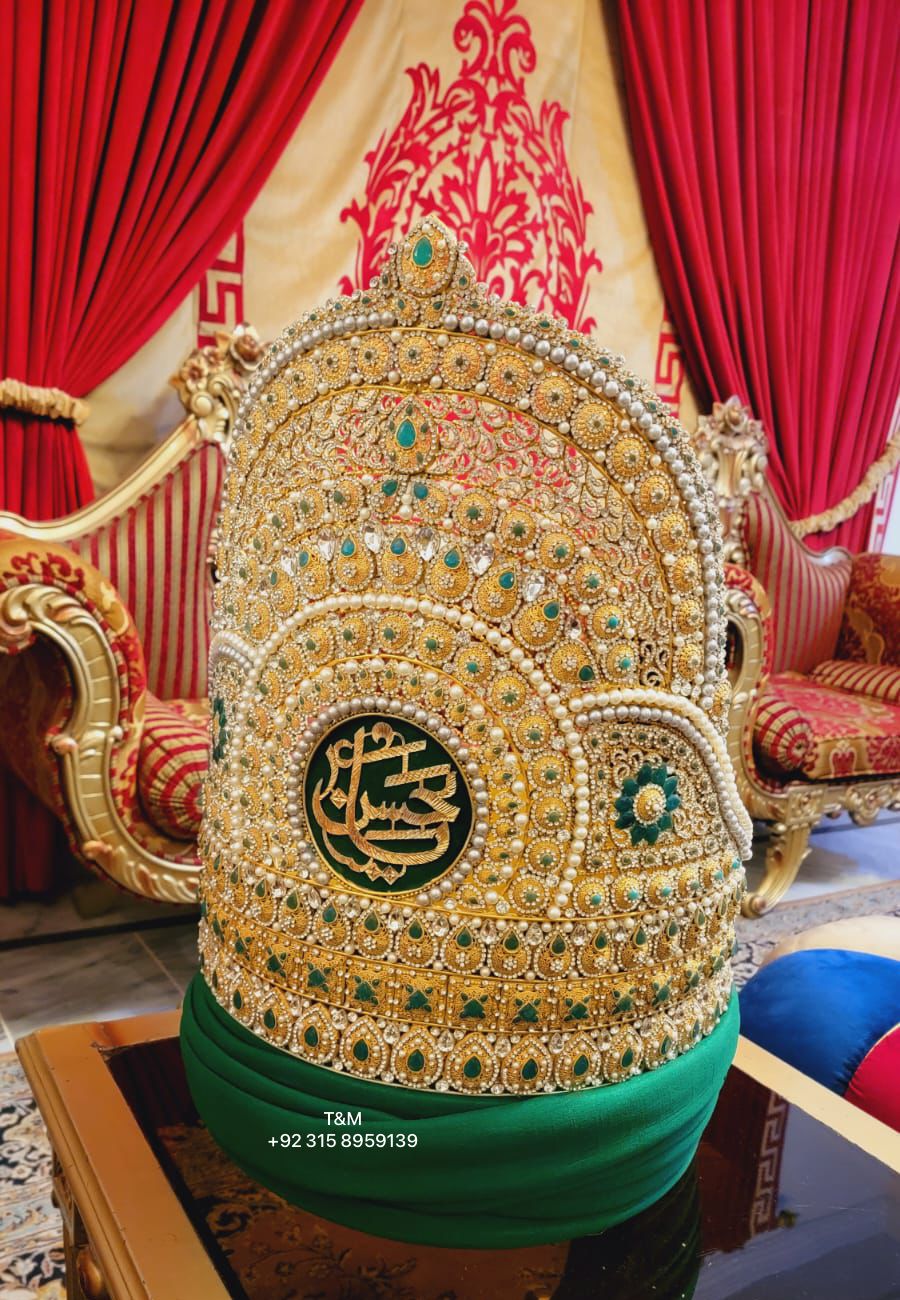 Beautiful Taaj With Amama Imam Hassan AS