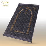 Lite Series Prayer Mat – Soft Mink Janamaz (70×105 cm) | Lightweight & Travel Friendly – Pakistan